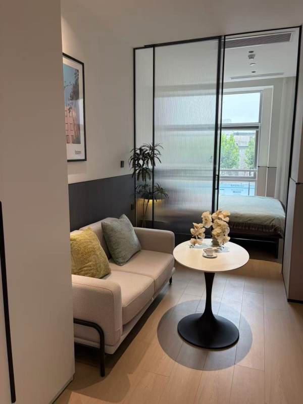 Housing image — Living Room