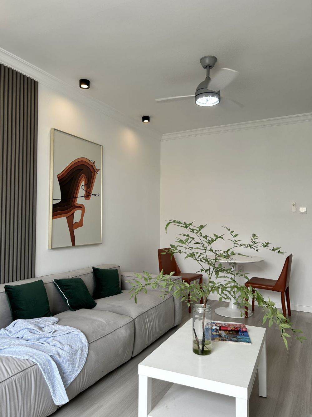 Housing image — Living Room