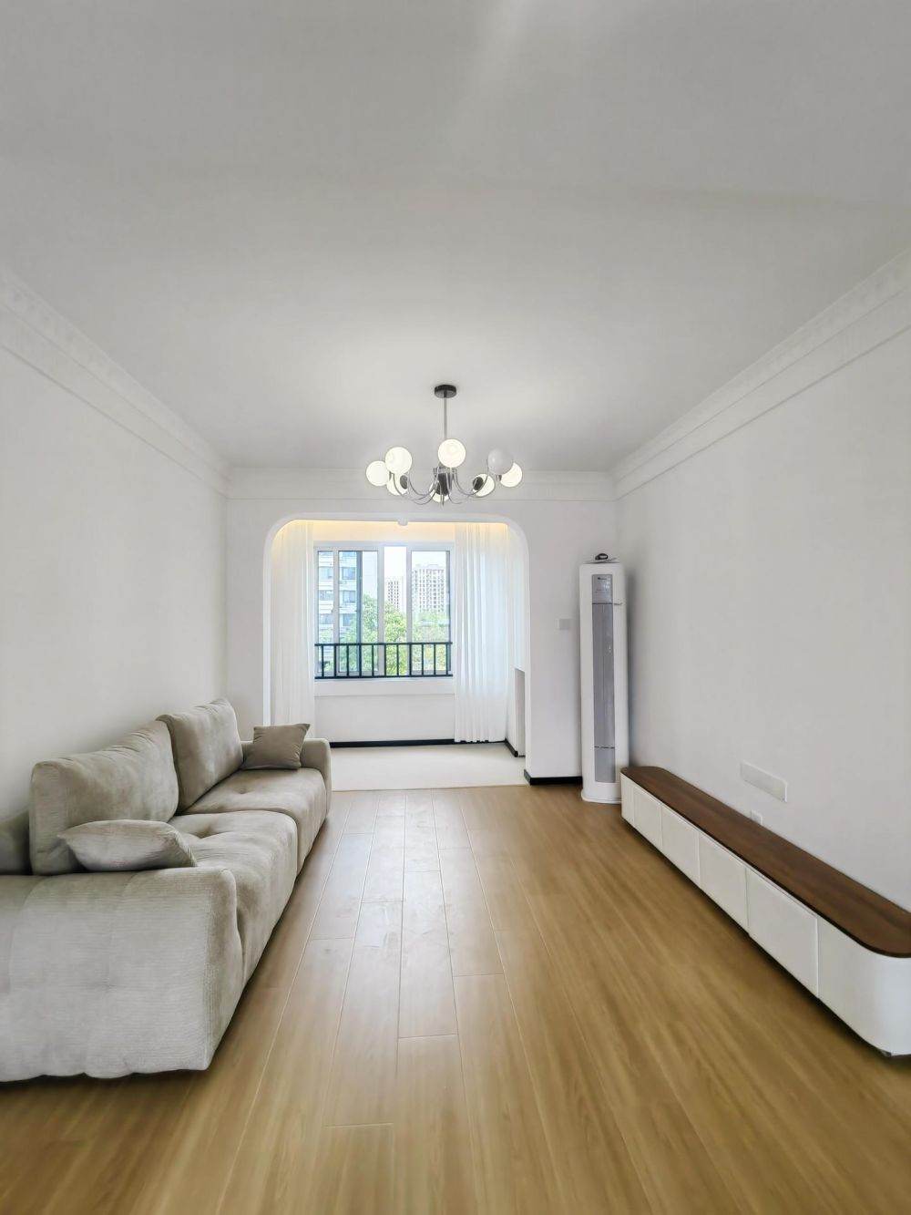 Housing image — Living Room