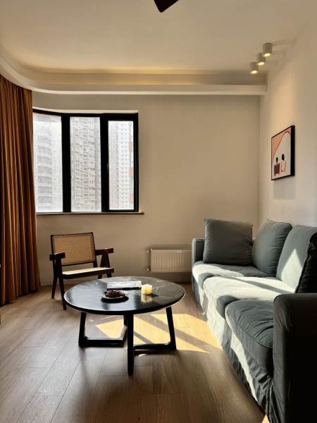 Housing image — Living Room