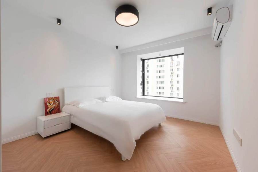 Housing image — Bedroom