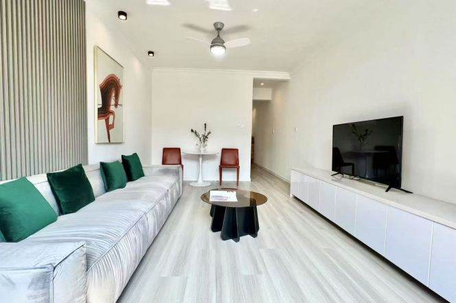 1BR Apartment near Jiaotong University Metro