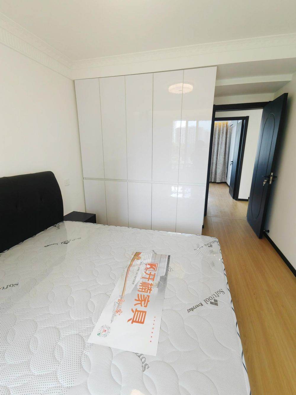 Housing image — Bedroom