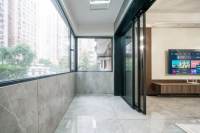 Housing image — Balcony