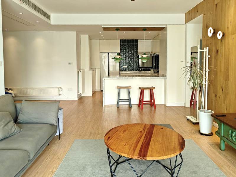 Housing image — Living Room
