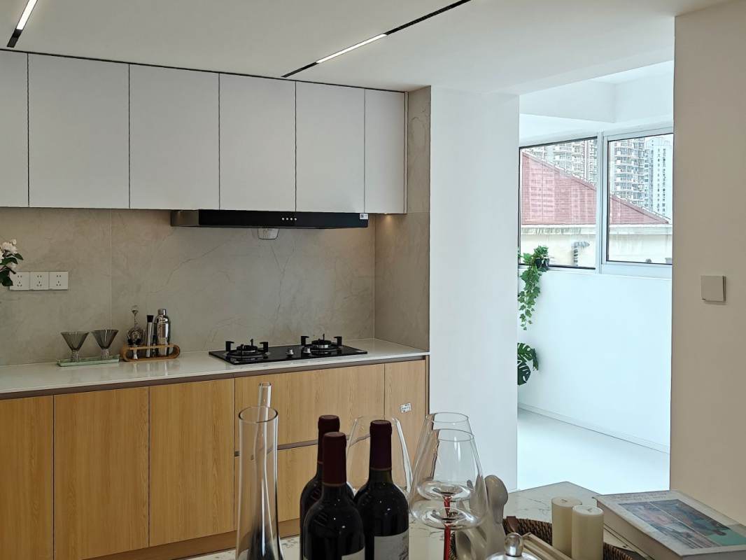 Housing image — Kitchen