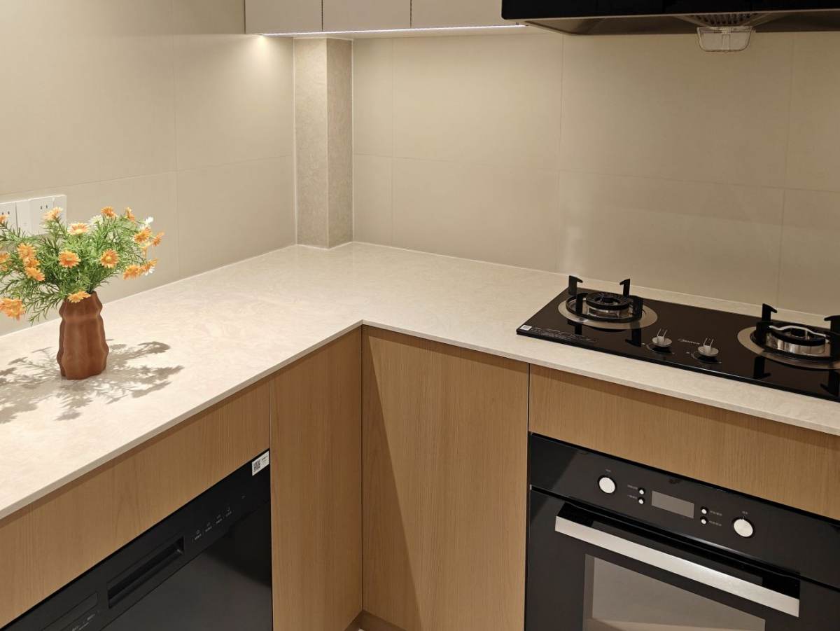 Housing image — Kitchen