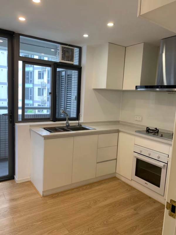 Housing image — Kitchen