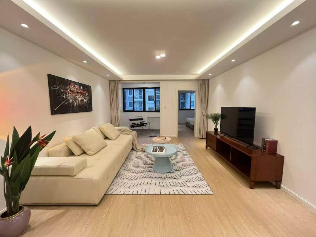 Housing image — Living Room