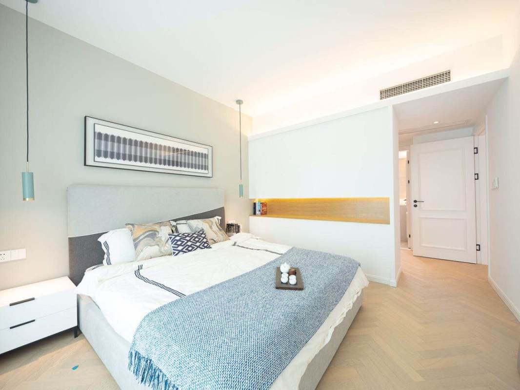 Housing image — Bedroom