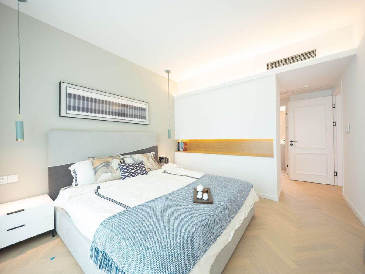 Housing image — Bedroom