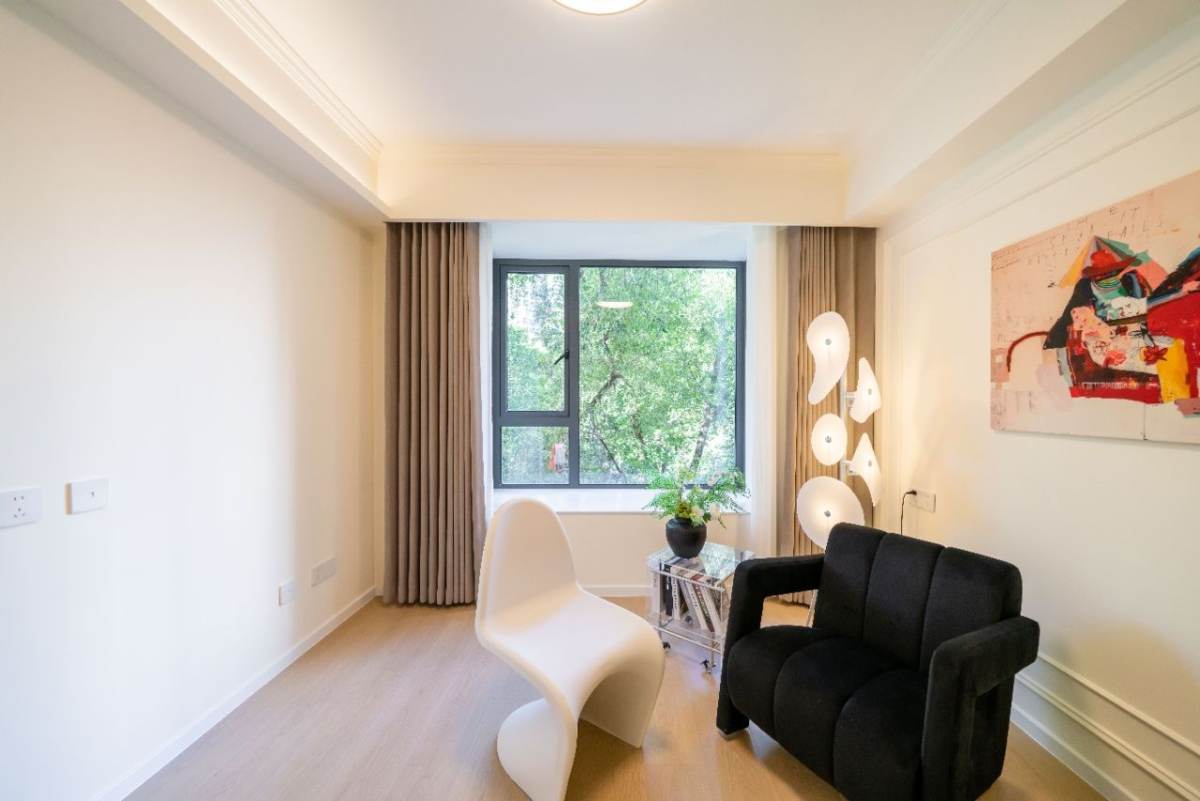 Housing image — Bedroom