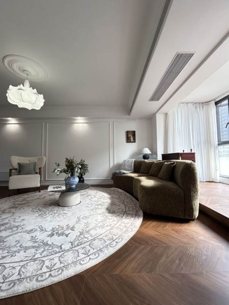 Housing image — Living Room