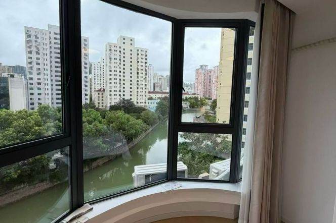 1BR Apartment near Caobao Rd Metro (L1/L12)