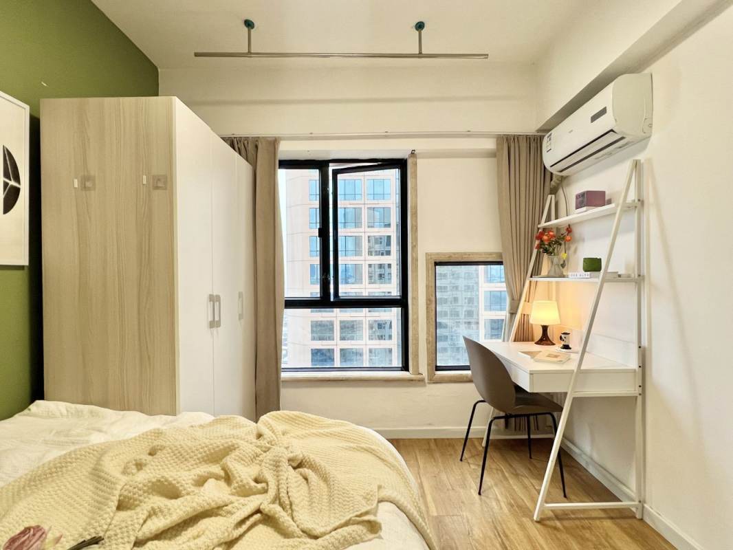 Housing image — Bedroom