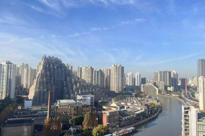 Spacious 1BR Apartment near Shanghai Railway Station Metro (L13)