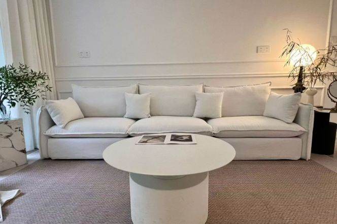 3BR Apartment in Gubei with Terrace (L2)