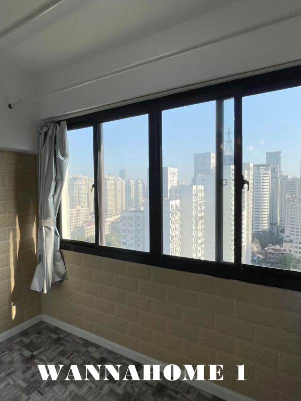 Housing image — Balcony