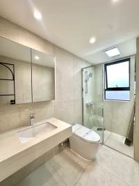 Housing image — Bathroom