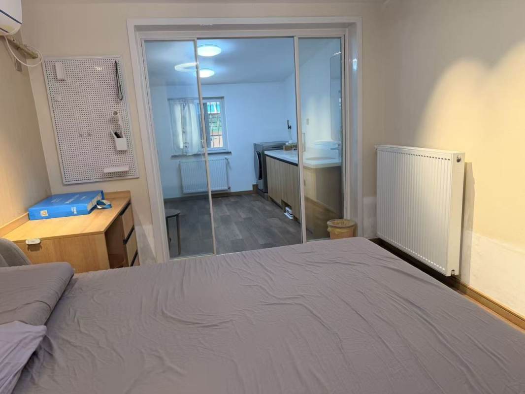 Housing image — Bedroom