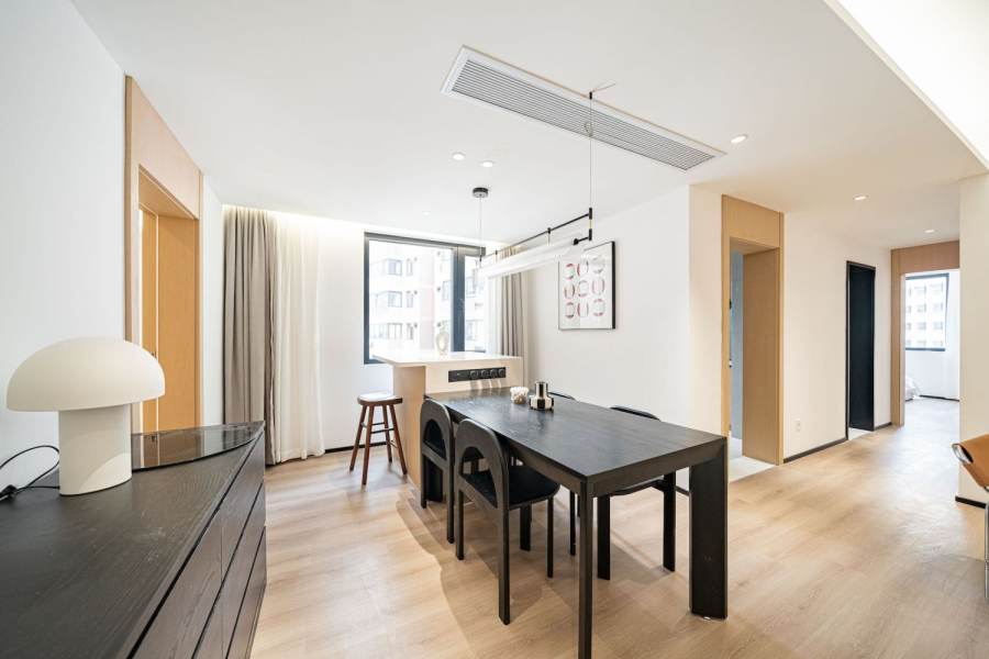 Housing image — Dining Area