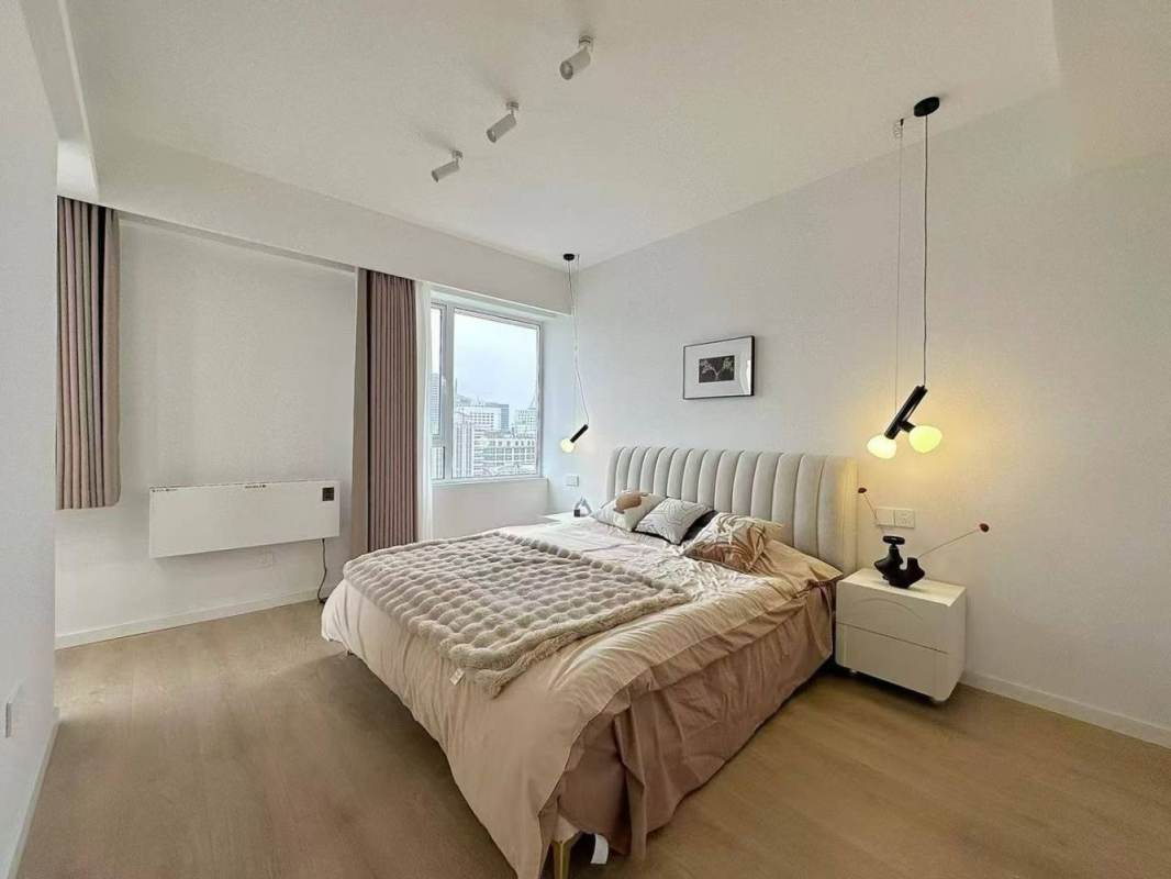 Housing image — Bedroom