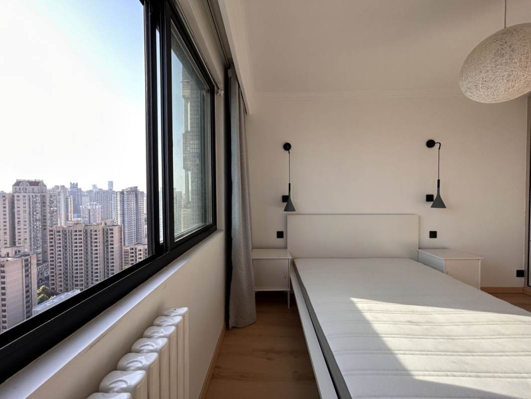 Housing image — Bedroom