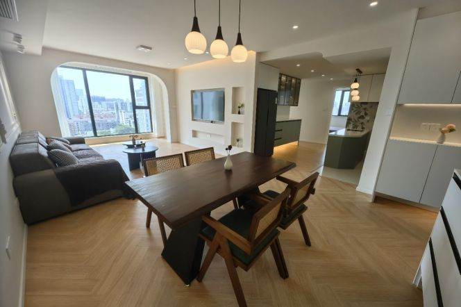 3BR Apartment near Songyuan Rd Metro (L4/L9)