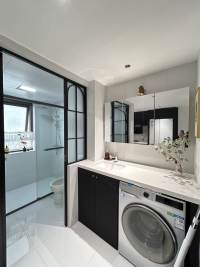 Housing image — Bathroom