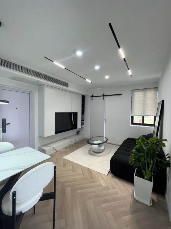 Housing image — Living Room