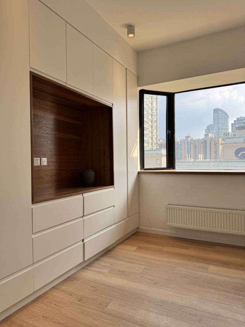 Housing image — Bedroom
