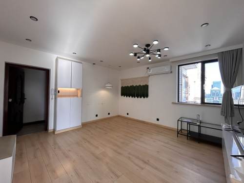 Housing image — Living Room