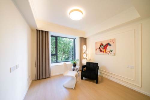 Housing image — Bedroom