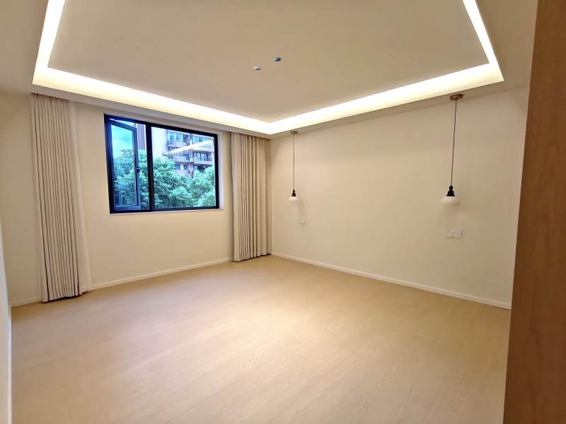Housing image — Bedroom