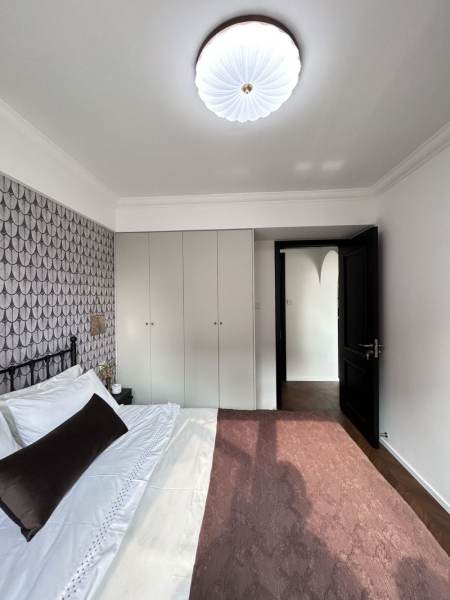 Housing image — Bedroom