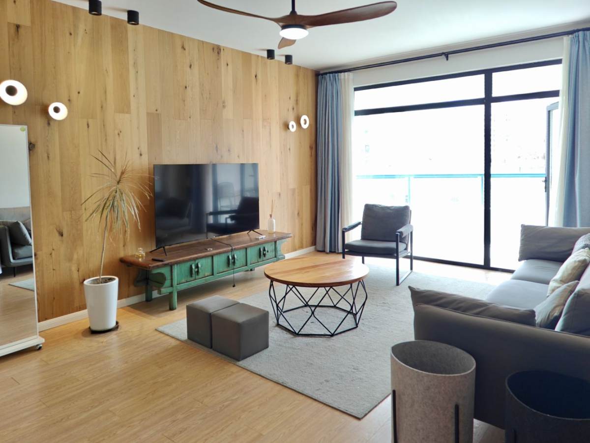 Housing image — Living Room