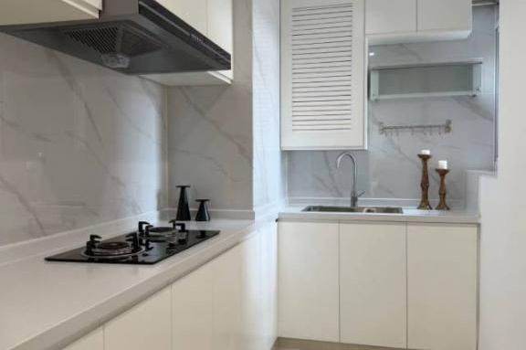 2BR Apartment near Hanzhong Rd Metro with Floor-to-Ceiling Windows (L1/L3/L4/L12/L13)