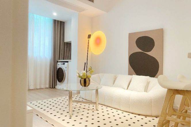 1BR Apartment near Xujiahui Metro