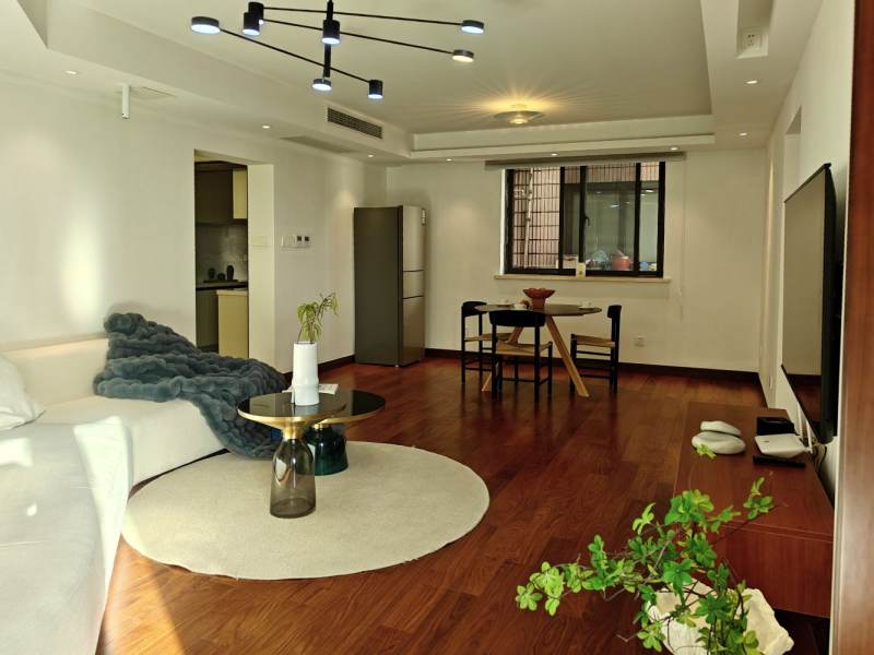 Housing image — Living Room