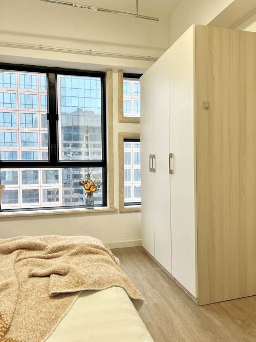Housing image — Bedroom