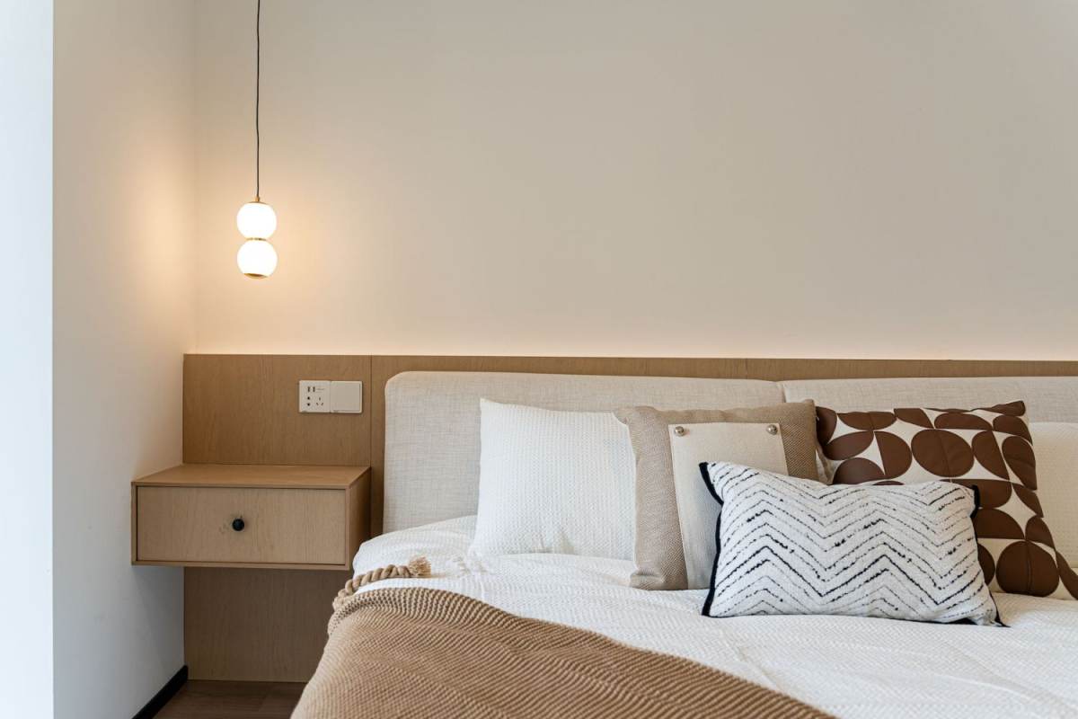 Housing image — Bedroom