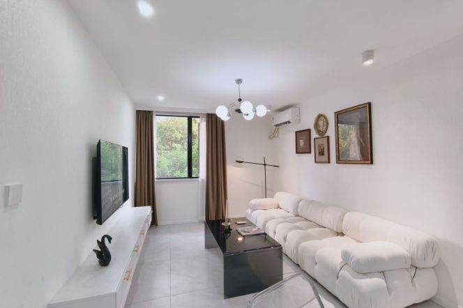 1BR Apartment near Shanghai Indoor Stadium Metro (L1/L4)
