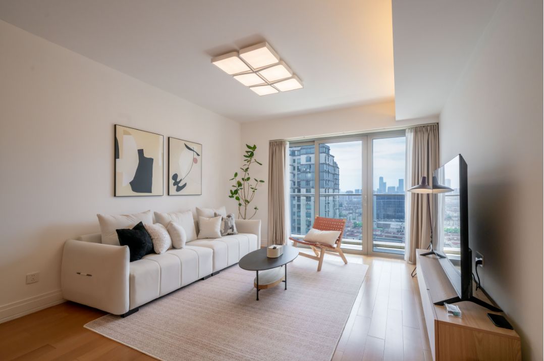 Housing image — Living Room