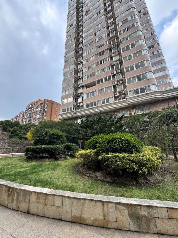 Housing image — Compound