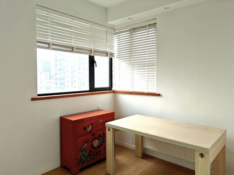 Housing image — Bedroom
