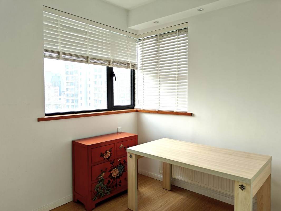 Housing image — Bedroom