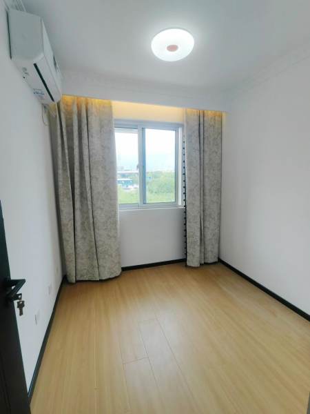 Housing image — Bedroom
