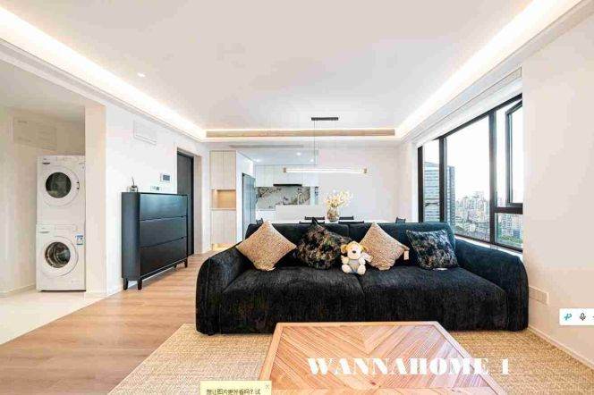 High-Floor 3BR Apartment in Jing'an with Outstanding View (L13/L14)