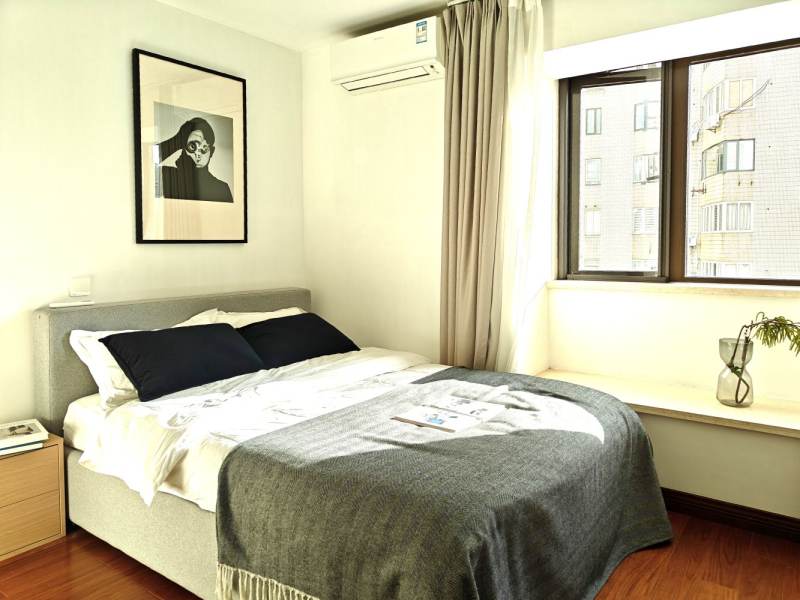Housing image — Bedroom
