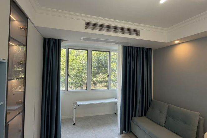 Spacious High-Ceiling 1BR Lane House in Old Xuhui (L1/L10)